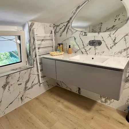 Dreamer House Deluxe - Lakeview Daire Colico