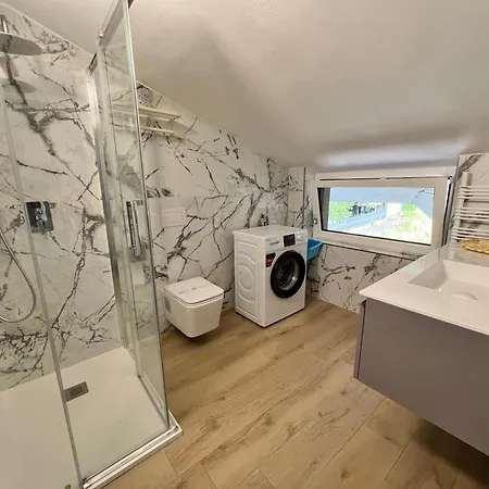 Dreamer House Deluxe - Lakeview